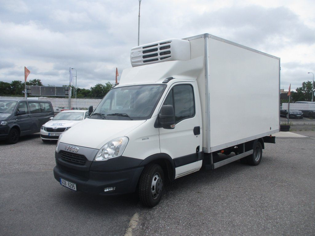 Iveco Daily 35C15 - Фургон-рефрижератор: фото 1 Iveco Daily 35C15 - Фургон-рефрижератор: фото 1