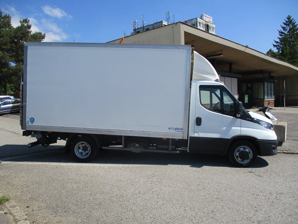 Iveco Daily 35C16 3.0 - Фургон з закритим кузовом: фото 4 Iveco Daily 35C16 3.0 - Фургон з закритим кузовом: фото 4