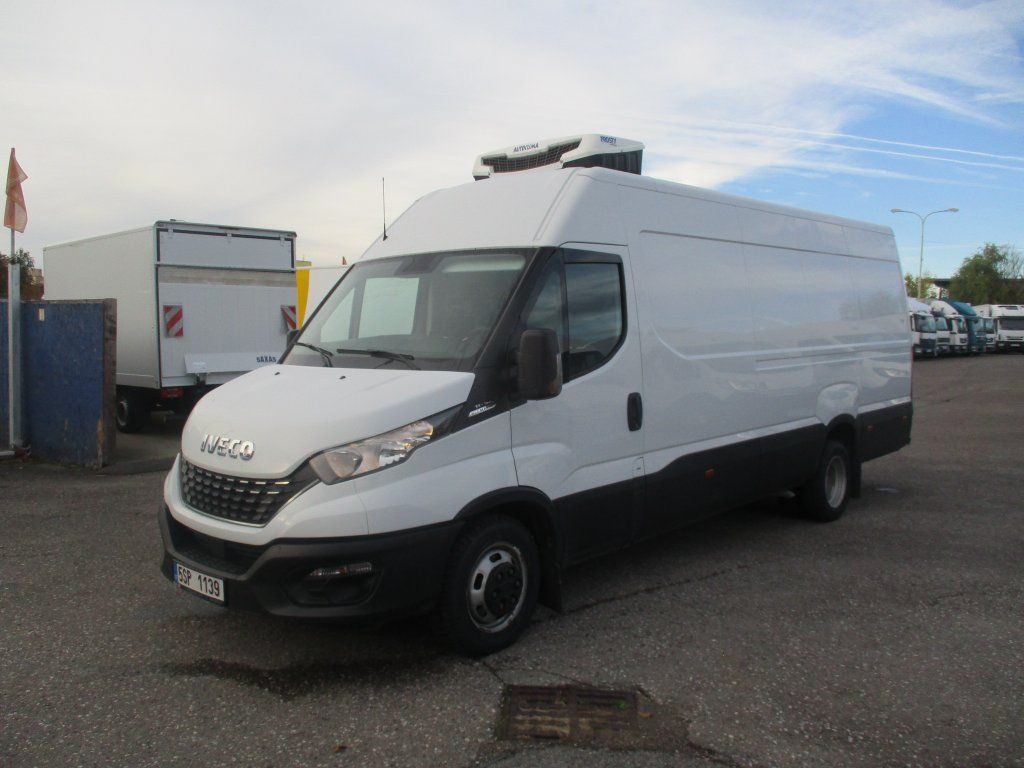 Iveco Daily 35C16 - Фургон-рефрижератор: фото 1 Iveco Daily 35C16 - Фургон-рефрижератор: фото 1