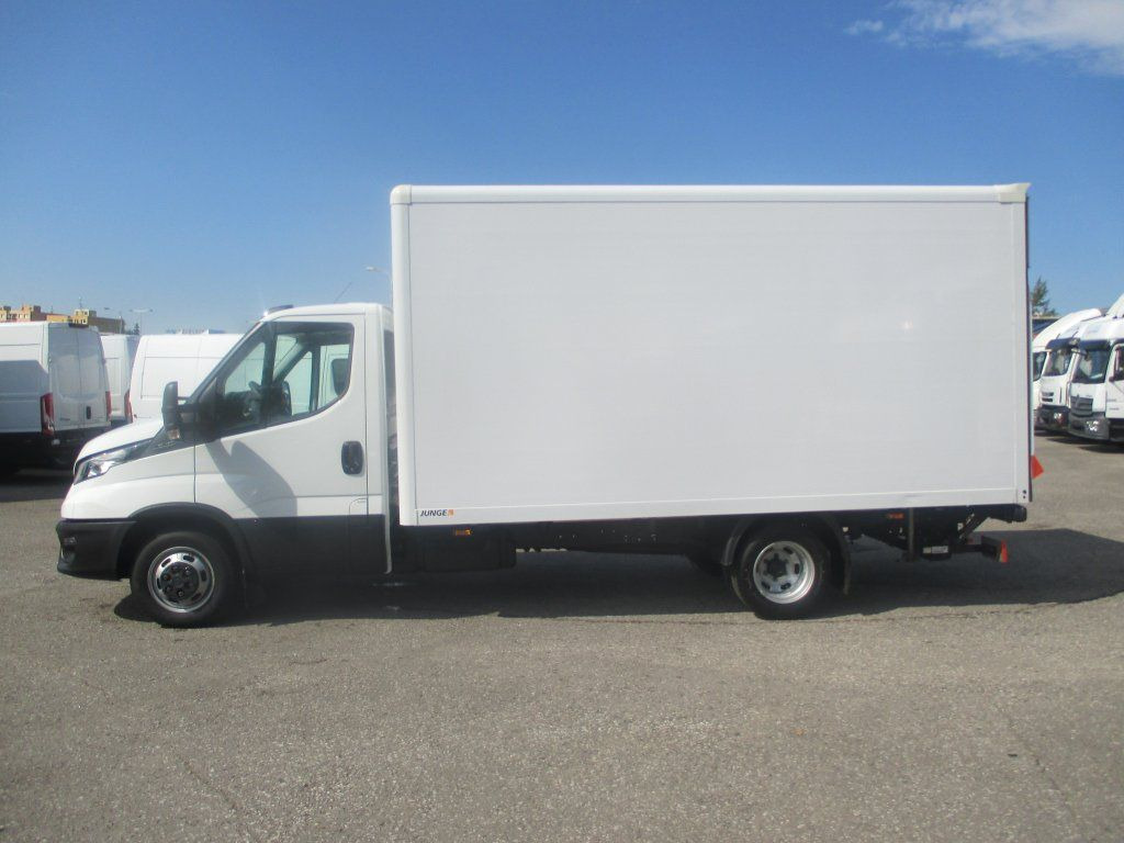 Iveco Daily 35C16 - Фургон з закритим кузовом: фото 5 Iveco Daily 35C16 - Фургон з закритим кузовом: фото 5