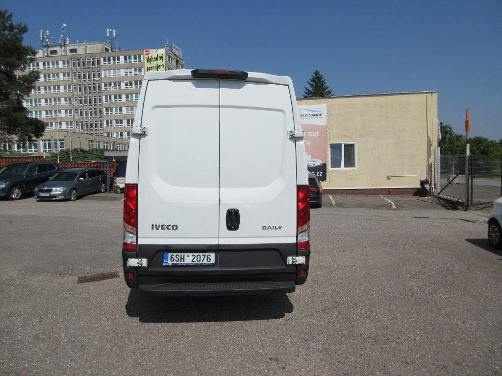 Iveco Daily 35S16 - Суцільнометалевий фургон: фото 5 Iveco Daily 35S16 - Суцільнометалевий фургон: фото 5