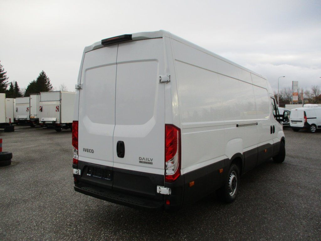 Iveco Daily 35S16 Hi Matic - Суцільнометалевий фургон: фото 3 Iveco Daily 35S16 Hi Matic - Суцільнометалевий фургон: фото 3