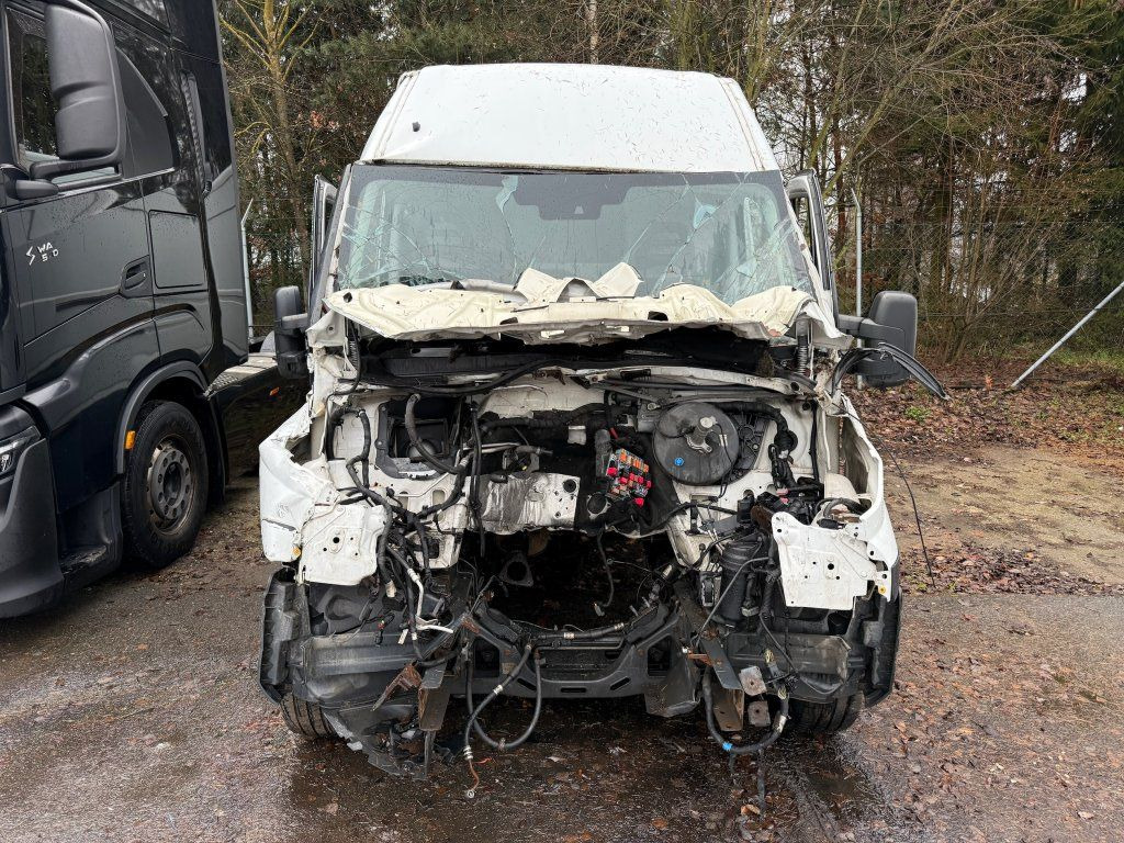 Iveco Daily 35S16 maxi Damaged - Суцільнометалевий фургон: фото 2 Iveco Daily 35S16 maxi Damaged - Суцільнометалевий фургон: фото 2
