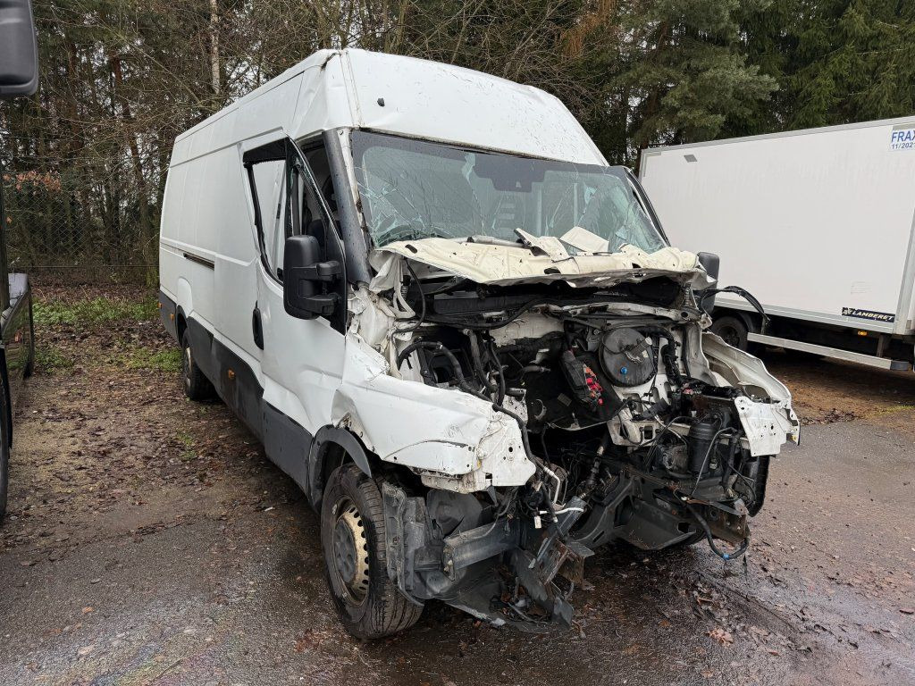Iveco Daily 35S16 maxi Damaged - Суцільнометалевий фургон: фото 3 Iveco Daily 35S16 maxi Damaged - Суцільнометалевий фургон: фото 3