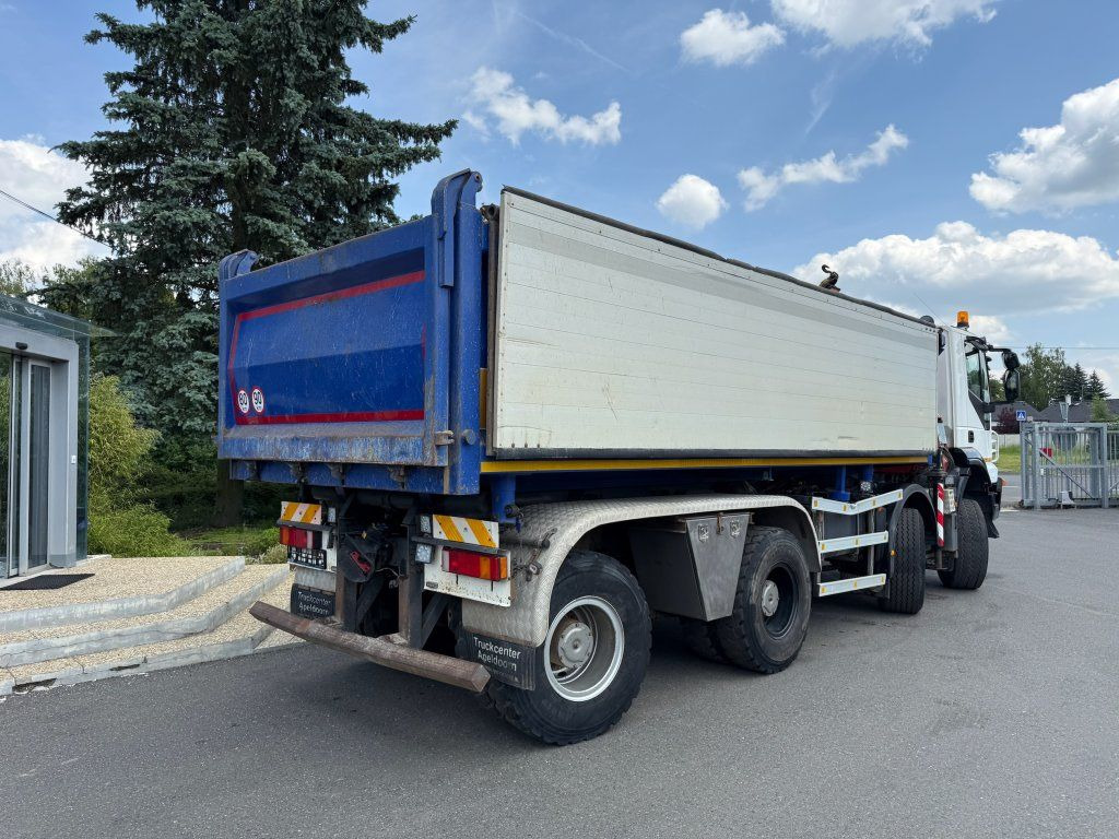 Iveco Trakker AD410 T45 8x8 + HMF 1643 Z2 - Самоскид вантажівка: фото 4 Iveco Trakker AD410 T45 8x8 + HMF 1643 Z2 - Самоскид вантажівка: фото 4