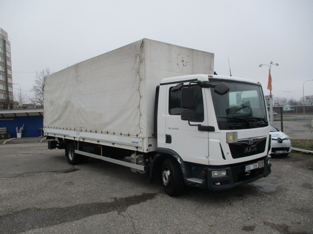 MAN TGL 12.250 - Тентована вантажівка: фото 1 MAN TGL 12.250 - Тентована вантажівка: фото 1