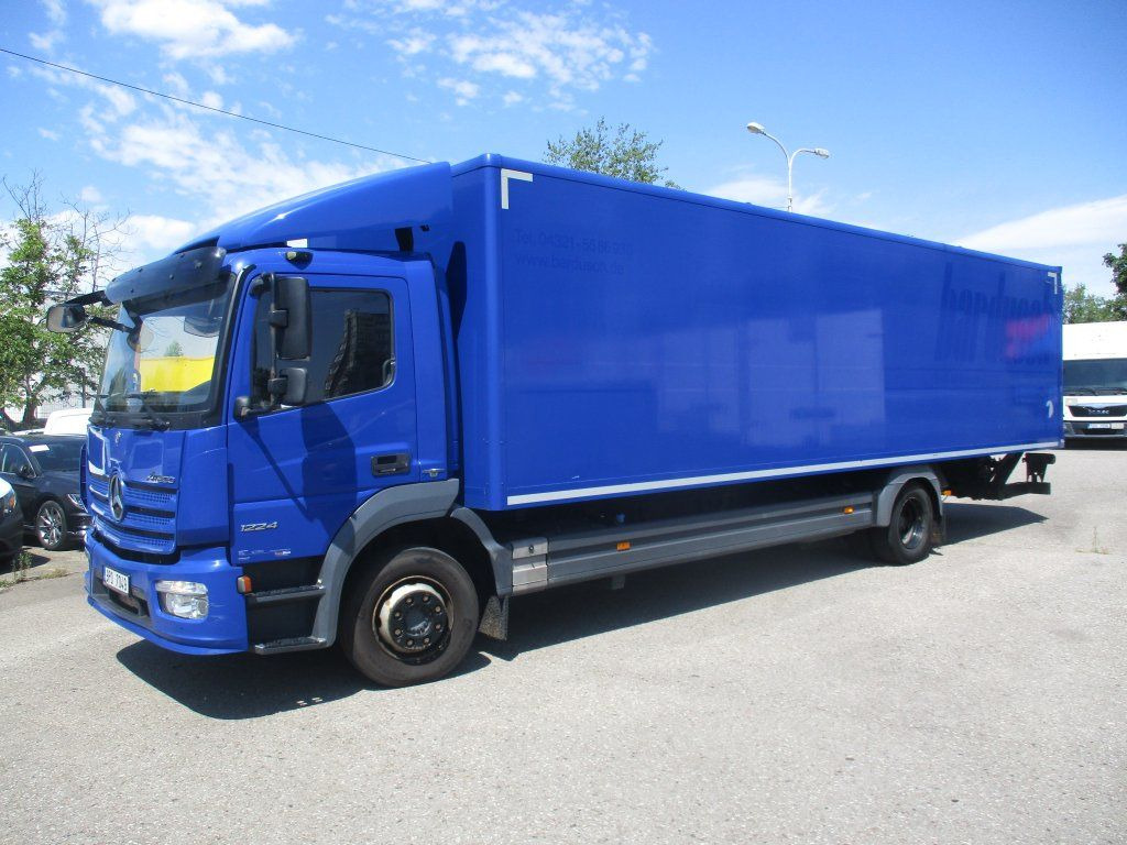 Mercedes-Benz Atego 1224 mit LBW - Рефрижератор вантажівка: фото 1 Mercedes-Benz Atego 1224 mit LBW - Рефрижератор вантажівка: фото 1