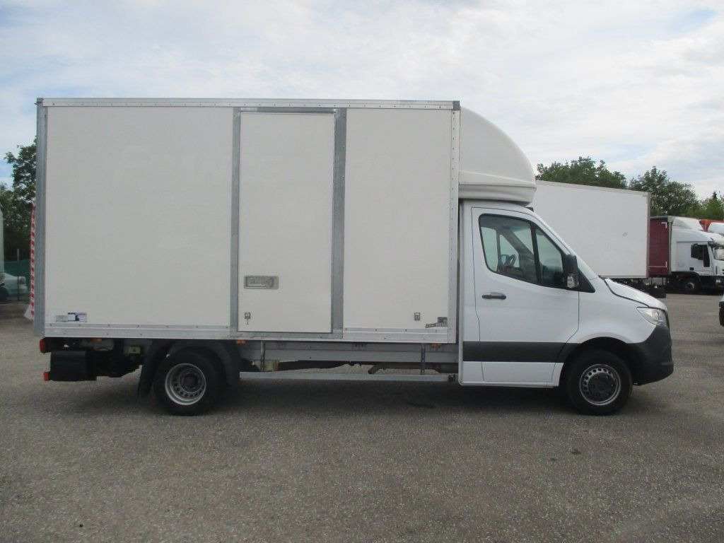 Mercedes-Benz Sprinter 514 CDi - Суцільнометалевий фургон: фото 4 Mercedes-Benz Sprinter 514 CDi - Суцільнометалевий фургон: фото 4