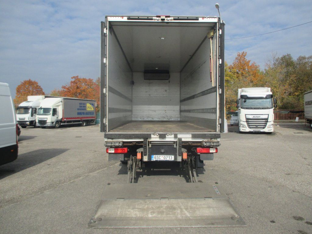 Рефрижератор вантажівка Renault D18 320: фото 10