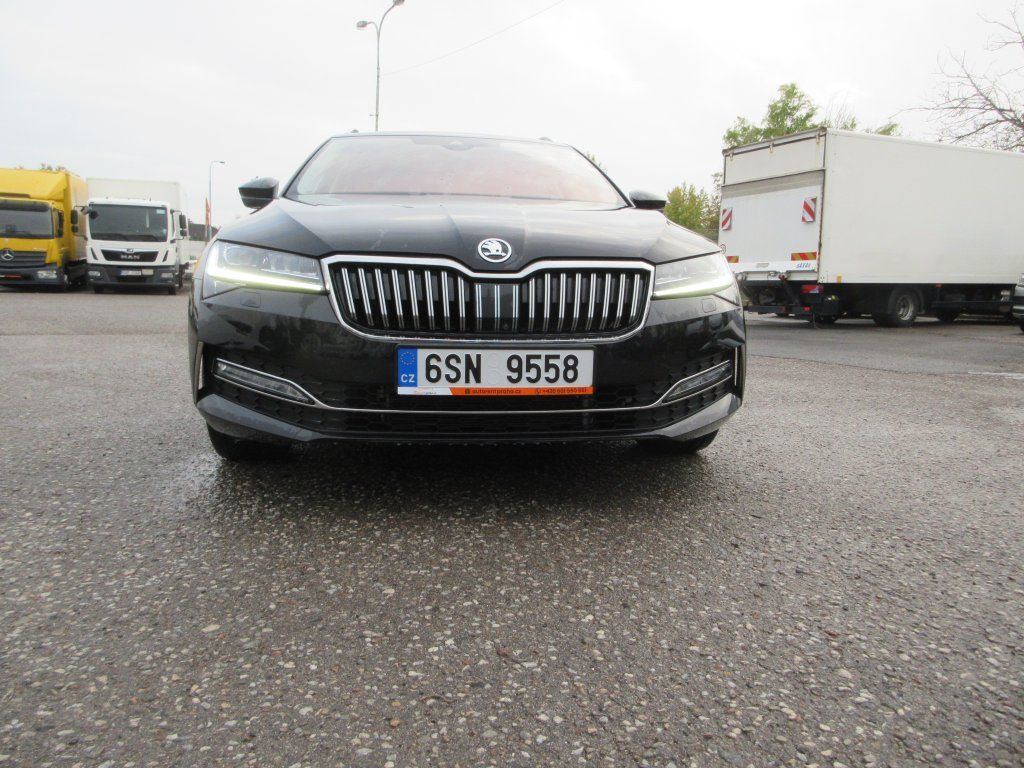 Skoda 2.0 Tdi L&K 4x4 - Універсал: фото 3 Skoda 2.0 Tdi L&K 4x4 - Універсал: фото 3