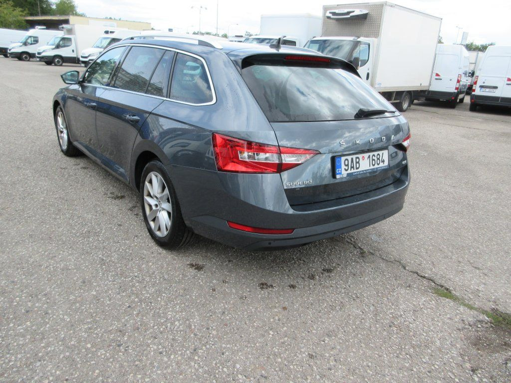 Skoda 2.0 Tdi Style - Універсал: фото 5 Skoda 2.0 Tdi Style - Універсал: фото 5