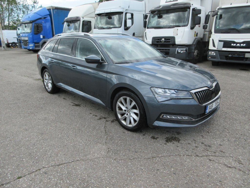 Skoda 2.0 Tdi Style - Універсал: фото 3 Skoda 2.0 Tdi Style - Універсал: фото 3