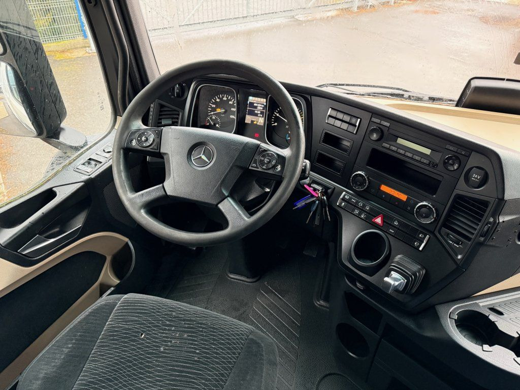 Тягач Mercedes-Benz 1845 Actros EURO 6 MEGA/lowdeck: фото 15