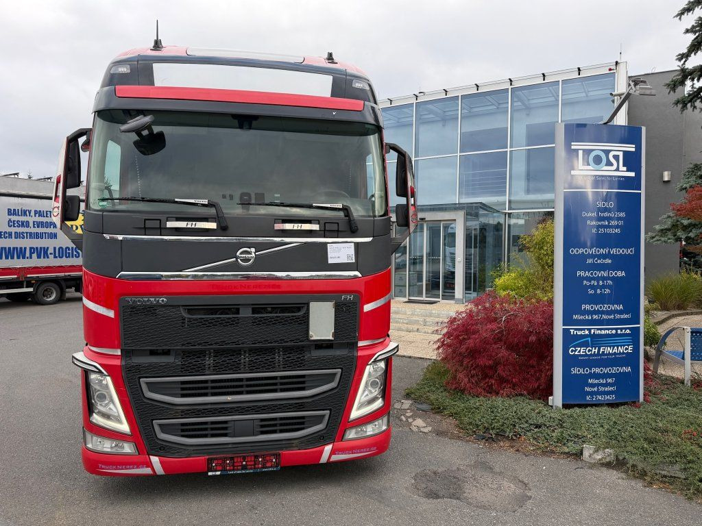 Volvo FH500 EURO 6 MEGA/lowdeck NEW TACHO - Тягач: фото 2 Volvo FH500 EURO 6 MEGA/lowdeck NEW TACHO - Тягач: фото 2