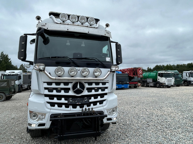 Mercedes-Benz Arocs 3253 | Joab L 24 ton 5750 mm | TULOSSA - Гаковий мультиліфт вантажівка: фото 2 Mercedes-Benz Arocs 3253 | Joab L 24 ton 5750 mm | TULOSSA - Гаковий мультиліфт вантажівка: фото 2