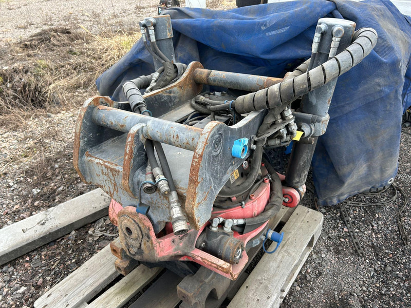 ROTOTILT R8 - Навісне обладнання в категорії Будівельна техніка: фото 4 ROTOTILT R8 - Навісне обладнання в категорії Будівельна техніка: фото 4