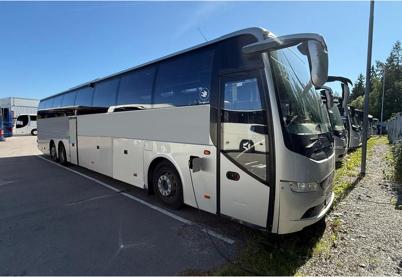 Volvo 9700 B8R | TULOSSA | 61 PAIKKAA - Туристичний автобус: фото 1 Volvo 9700 B8R | TULOSSA | 61 PAIKKAA - Туристичний автобус: фото 1