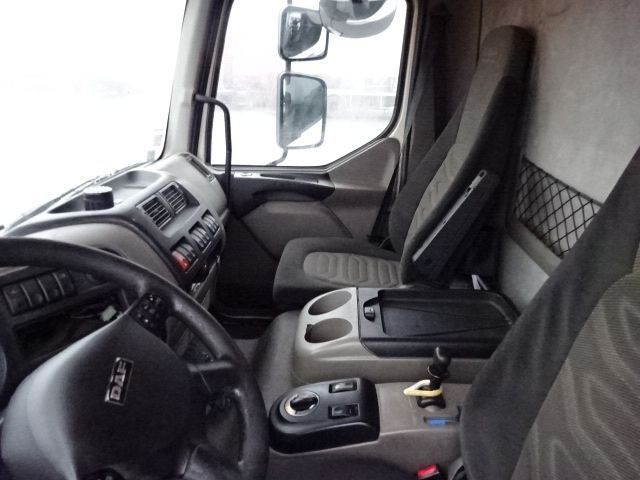 DAF LF 55 280 // broken engine - moteur cassé ! - Вантажівка з закритим кузовом: фото 3 DAF LF 55 280 // broken engine - moteur cassé ! - Вантажівка з закритим кузовом: фото 3