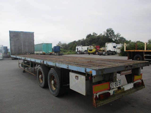 Fruehauf platform - drum brakes/freins tambour - Бортовий напівпричіп/ Платформа: фото 2 Fruehauf platform - drum brakes/freins tambour - Бортовий напівпричіп/ Платформа: фото 2