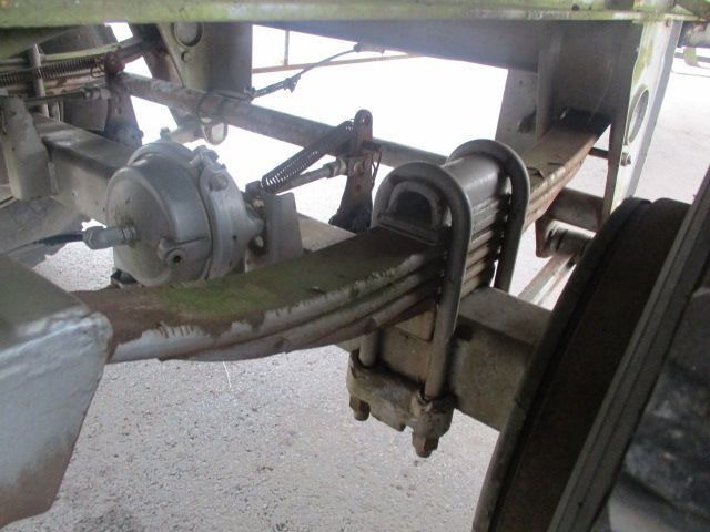 Fruehauf platform - drum brakes/freins tambour - Бортовий напівпричіп/ Платформа: фото 4 Fruehauf platform - drum brakes/freins tambour - Бортовий напівпричіп/ Платформа: фото 4