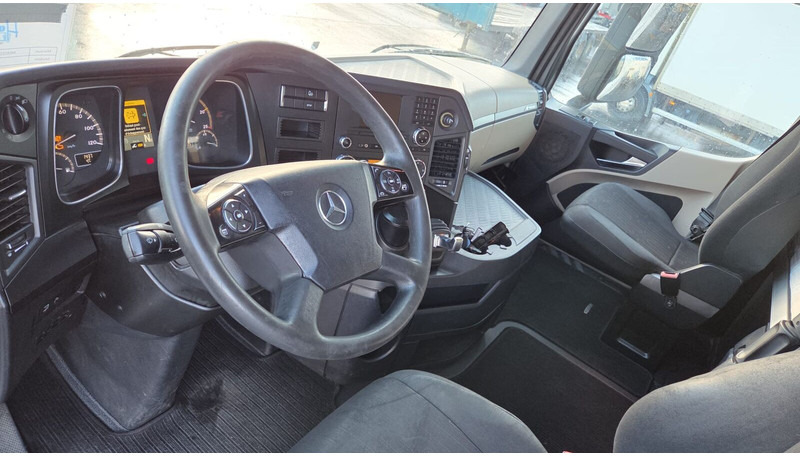 Mercedes-Benz Actros 1845 - Тягач: фото 5 Mercedes-Benz Actros 1845 - Тягач: фото 5