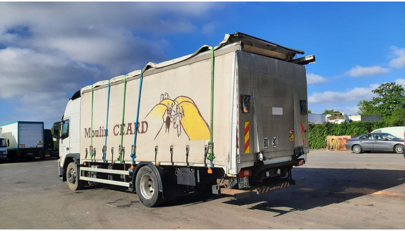 Тентована вантажівка Volvo FM 370: фото 9