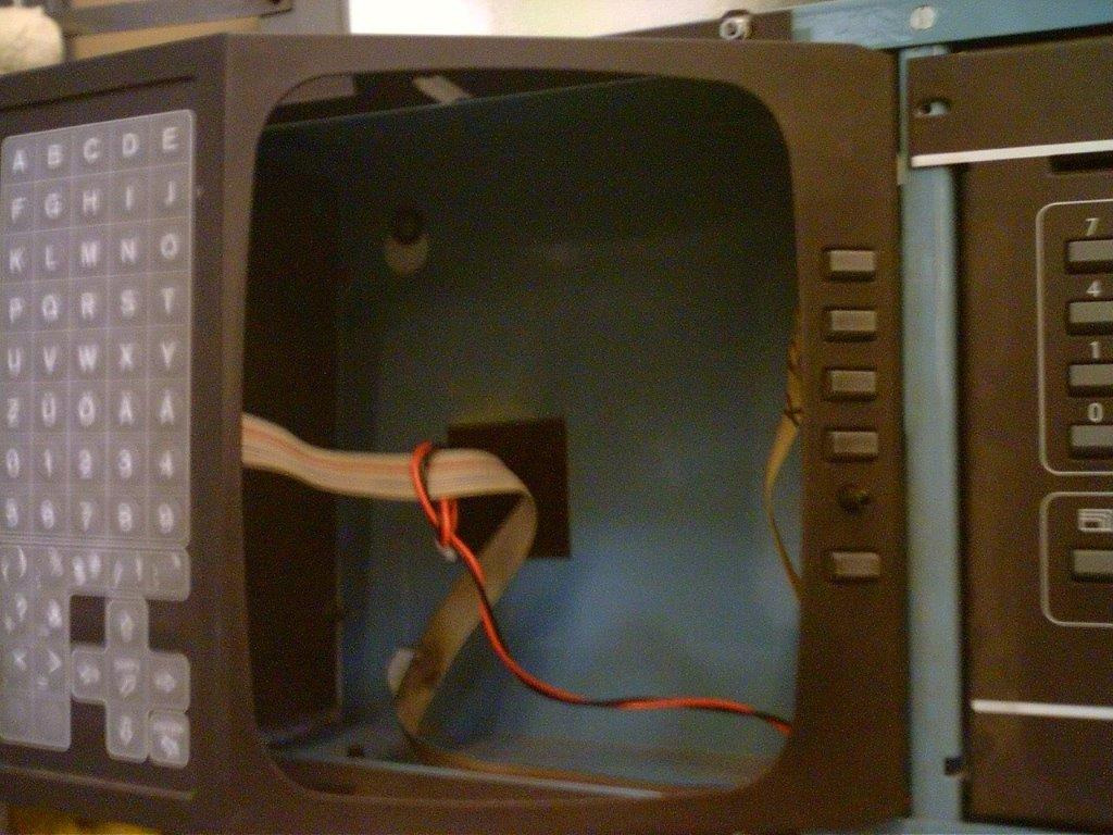 Conversion kit high-speed cutter Wohlenberg from monitor tube chassis system 85/86/90 to LCD chassis - Паперорізальна машина: фото 3 Conversion kit high-speed cutter Wohlenberg from monitor tube chassis system 85/86/90 to LCD chassis - Паперорізальна машина: фото 3