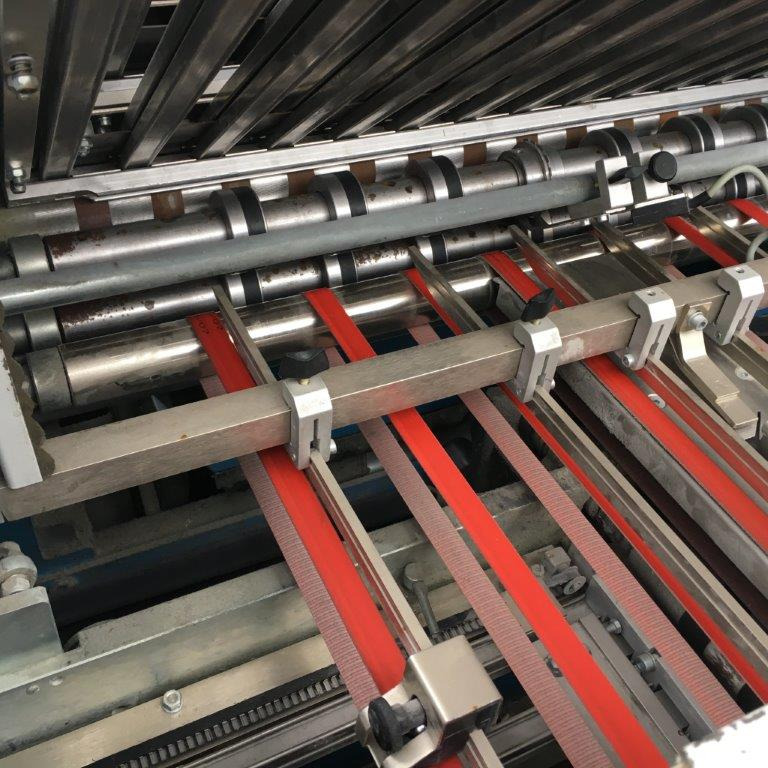 GUK FA 74-6-KTL-F4 SA 16 page combination folding machine - Фальцювальна машина: фото 5 GUK FA 74-6-KTL-F4 SA 16 page combination folding machine - Фальцювальна машина: фото 5