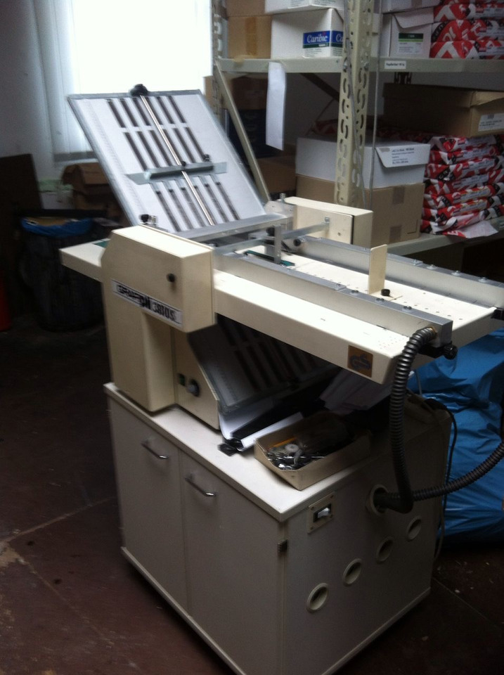 Grafipli 3810 S folding machine - Фальцювальна машина: фото 3 Grafipli 3810 S folding machine - Фальцювальна машина: фото 3