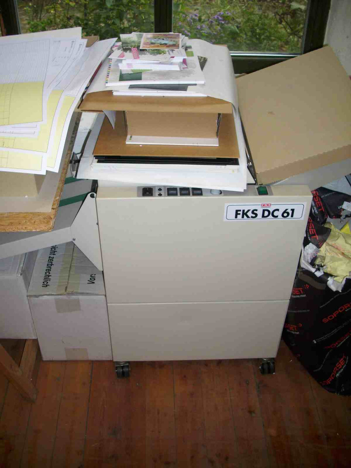 Grafipli 3810 S folding machine - Фальцювальна машина: фото 4 Grafipli 3810 S folding machine - Фальцювальна машина: фото 4