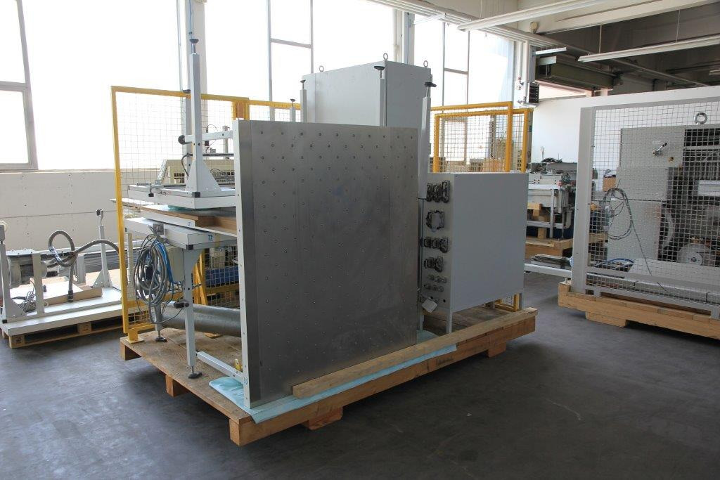 High performance cutting line Baumann Wohlenberg Perfecta 132 TS ASE LM - Паперорізальна машина: фото 3 High performance cutting line Baumann Wohlenberg Perfecta 132 TS ASE LM - Паперорізальна машина: фото 3