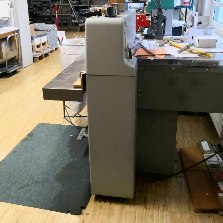 Polar 58 EM cutting machine - Паперорізальна машина: фото 3 Polar 58 EM cutting machine - Паперорізальна машина: фото 3