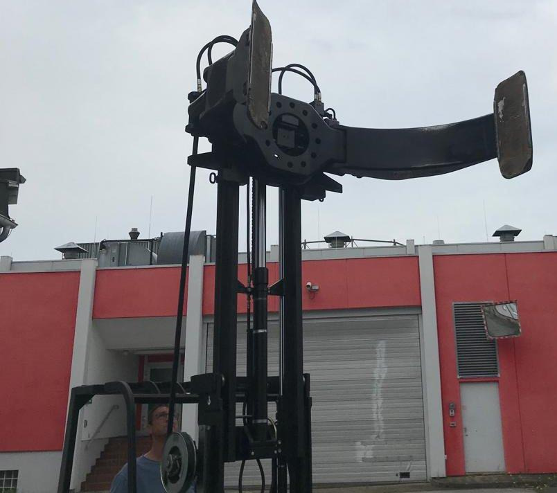 Three-wheel electric front loader Jungheinrich EFG DF 15 with duplex mast and Meyer roller clamp - Електронавантажувач: фото 4 Three-wheel electric front loader Jungheinrich EFG DF 15 with duplex mast and Meyer roller clamp - Електронавантажувач: фото 4