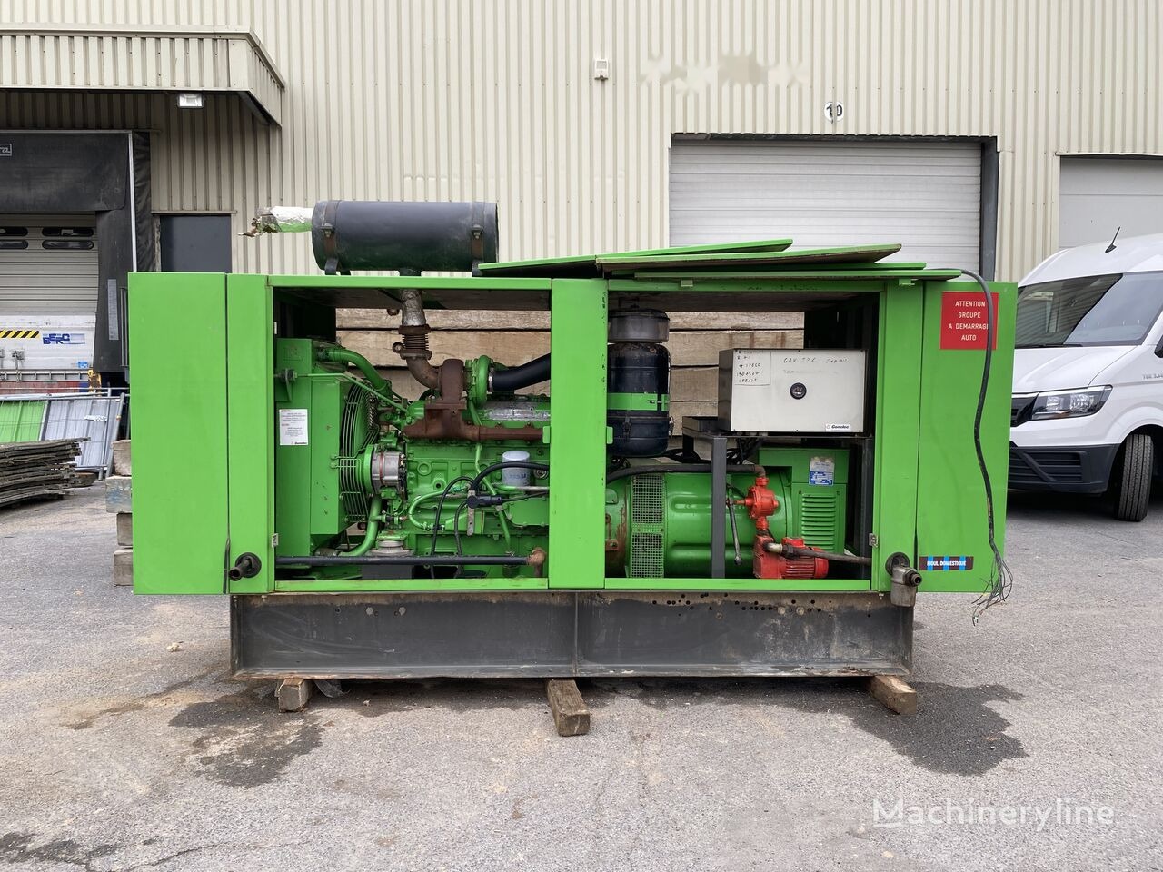 IVECO 100 kVa 8061 - Електричний генератор: фото 1 IVECO 100 kVa 8061 - Електричний генератор: фото 1