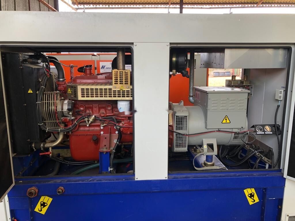 IVECO 60 kVa - Електричний генератор: фото 2 IVECO 60 kVa - Електричний генератор: фото 2