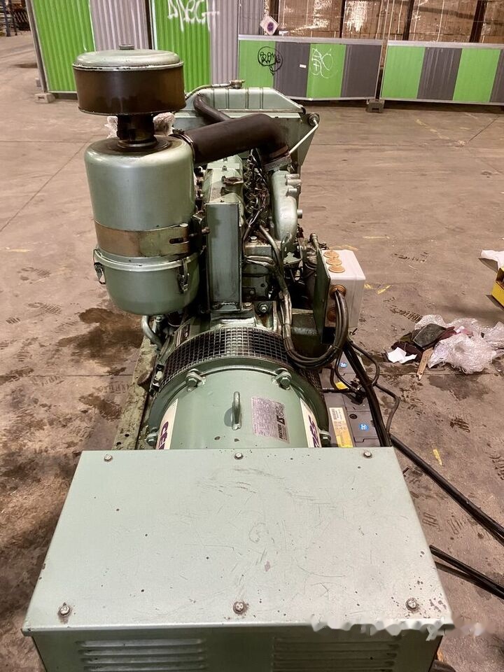IVECO 80 kVa 8061 - Електричний генератор: фото 4 IVECO 80 kVa 8061 - Електричний генератор: фото 4