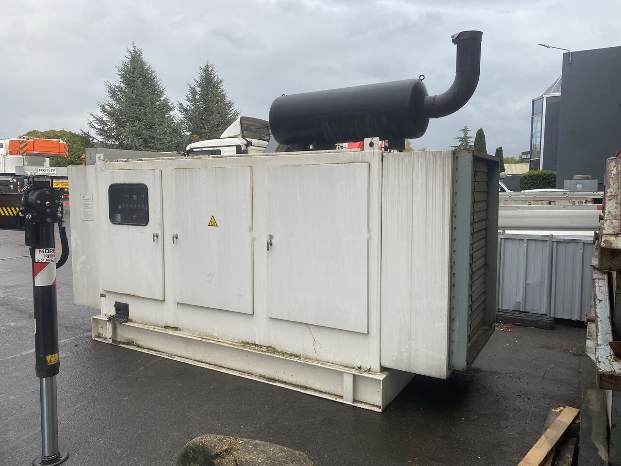 SDMO 330 kVa Cummins - Електричний генератор: фото 1 SDMO 330 kVa Cummins - Електричний генератор: фото 1