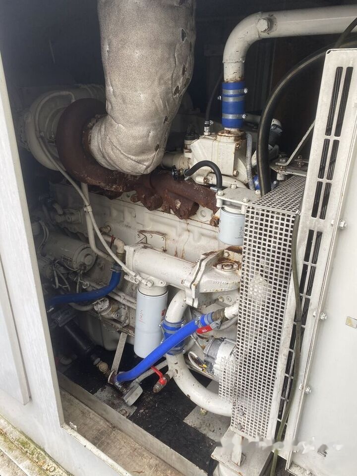 SDMO 330 kVa Cummins - Електричний генератор: фото 5 SDMO 330 kVa Cummins - Електричний генератор: фото 5