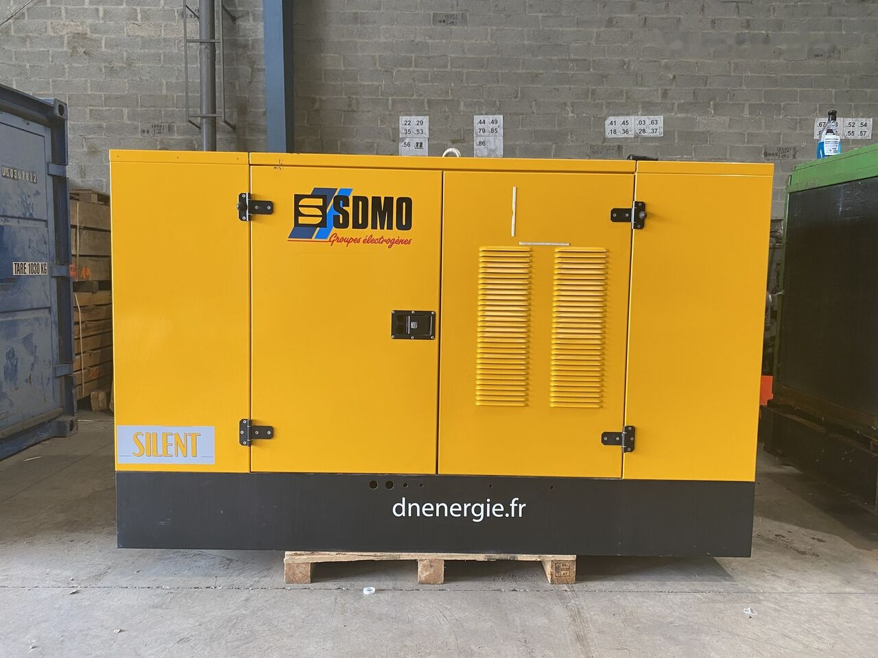 SDMO Perkins 75 kVa Diesel - Електричний генератор: фото 1 SDMO Perkins 75 kVa Diesel - Електричний генератор: фото 1