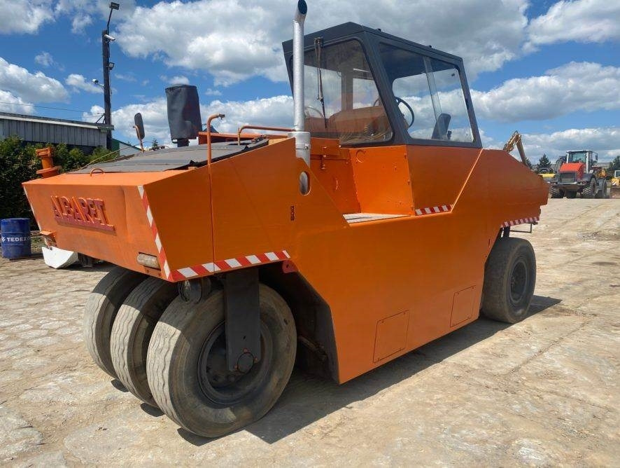 Albaret P3 - Коток пневмоколісний: фото 3 Albaret P3 - Коток пневмоколісний: фото 3