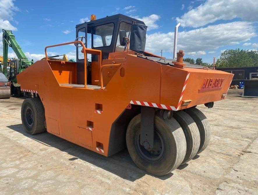 Albaret P3 - Коток пневмоколісний: фото 2 Albaret P3 - Коток пневмоколісний: фото 2