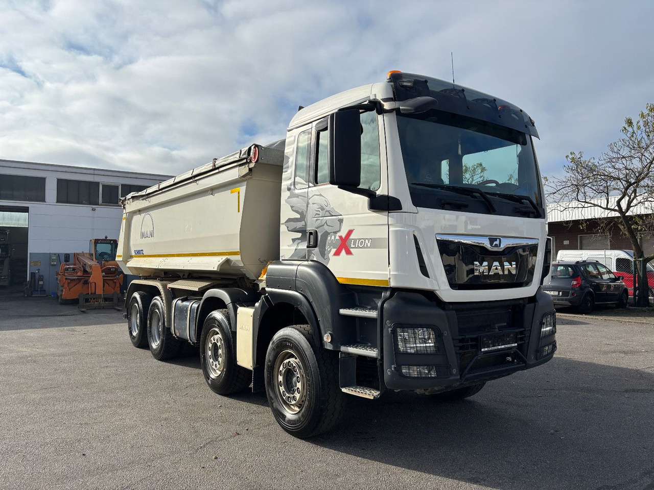 MAN TGS41.510 8x4 Schmitz Muldenkipper Retarder/19m³ - Самоскид вантажівка: фото 2 MAN TGS41.510 8x4 Schmitz Muldenkipper Retarder/19m³ - Самоскид вантажівка: фото 2
