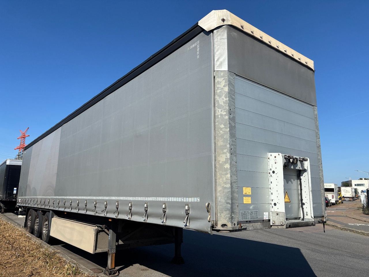 Schmitz Cargobull SCS 24/ALU/Lift/Scheiben/EDSCHA/Palettenkasten - Тентований напівпричіп: фото 1 Schmitz Cargobull SCS 24/ALU/Lift/Scheiben/EDSCHA/Palettenkasten - Тентований напівпричіп: фото 1