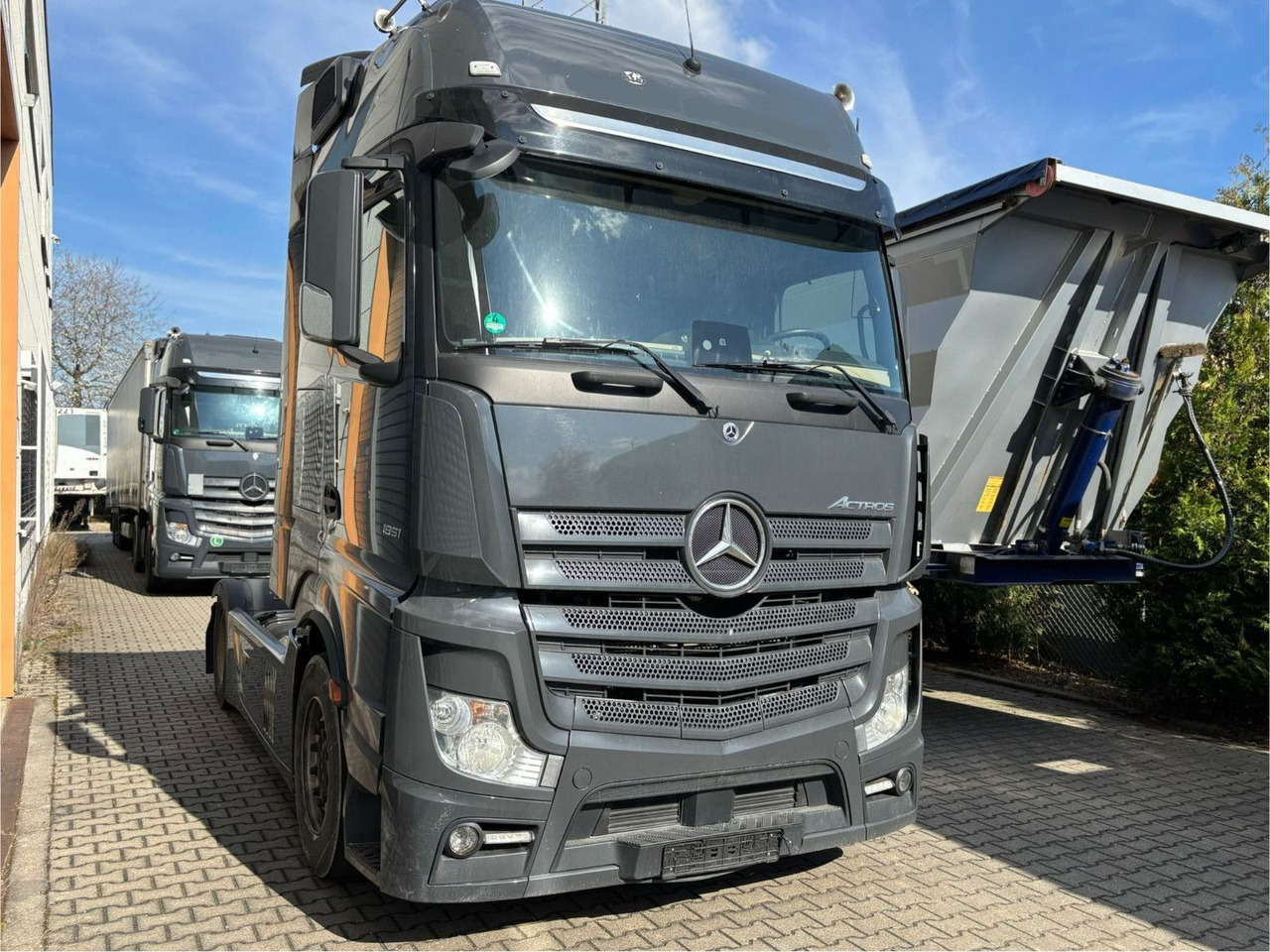 Mercedes-Benz Actros 1851 Retarder/Luft/Klima - Тягач: фото 3 Mercedes-Benz Actros 1851 Retarder/Luft/Klima - Тягач: фото 3