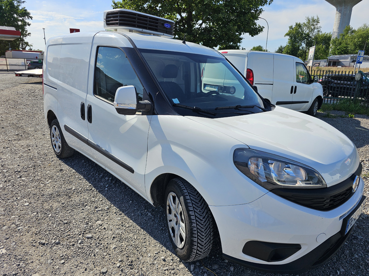 FIAT DOBLO CHLODNIA MROZNIA CARRIER KLIMA EURO6 - Фургон-рефрижератор: фото 4 FIAT DOBLO CHLODNIA MROZNIA CARRIER KLIMA EURO6 - Фургон-рефрижератор: фото 4