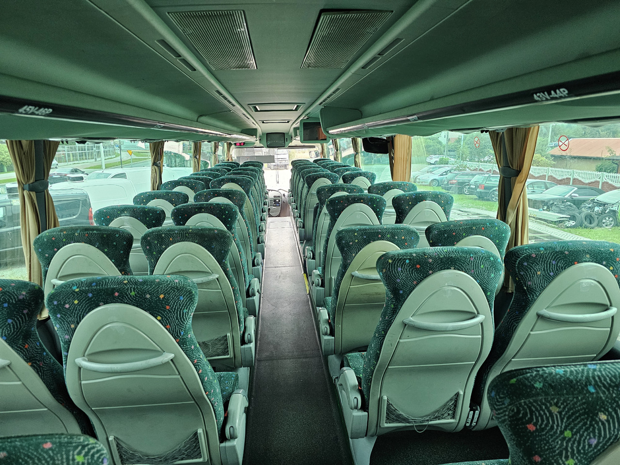 SCANIA IRIZAR CENTURY 61 OSOB KLIMA EURO5 - Туристичний автобус: фото 4 SCANIA IRIZAR CENTURY 61 OSOB KLIMA EURO5 - Туристичний автобус: фото 4