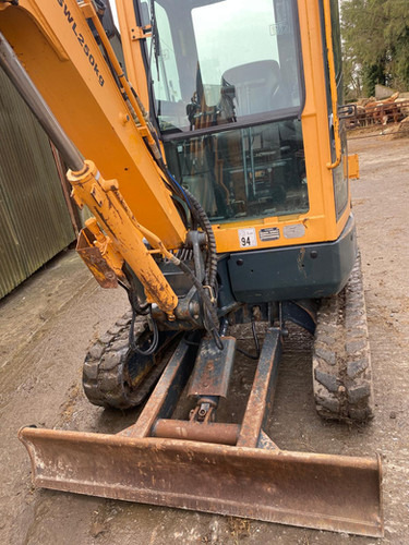 2017 Hyundai R25Z-9AK - Екскаватор: фото 4 2017 Hyundai R25Z-9AK - Екскаватор: фото 4