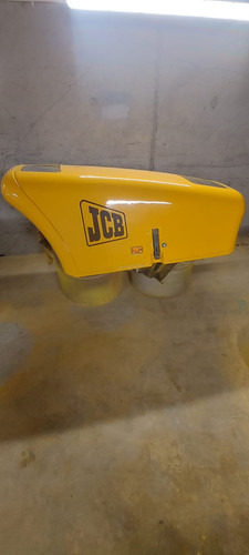JCB Bonnet - Капот в категорії Будівельна техніка: фото 3 JCB Bonnet - Капот в категорії Будівельна техніка: фото 3