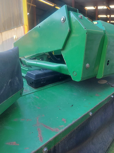 John Deere 131 - Косарка: фото 2 John Deere 131 - Косарка: фото 2