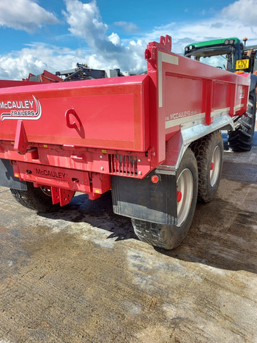 McCauley Dump Trailer - Самоскид причіп: фото 3 McCauley Dump Trailer - Самоскид причіп: фото 3